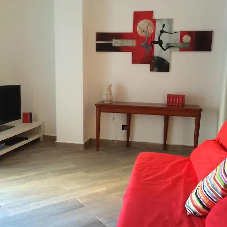 דירה Centro Storico, Nuovo Con Terrazzo *