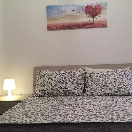 דירה Centro Storico, Nuovo Con Terrazzo *